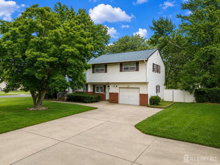 Photo 1 of 524 Lloyd Road, Matawan NJ 07747, Matawan, NJ