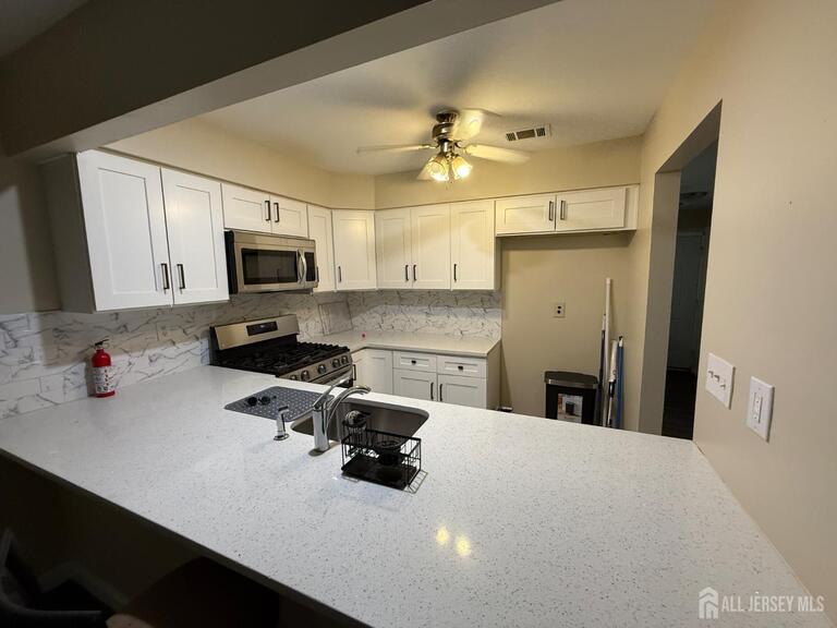 Photo 7 of 1038 Schmidt Lane, North Brunswick NJ 08902, North Brunswick, NJ