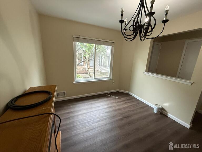 Photo 4 of 1038 Schmidt Lane, North Brunswick NJ 08902, North Brunswick, NJ
