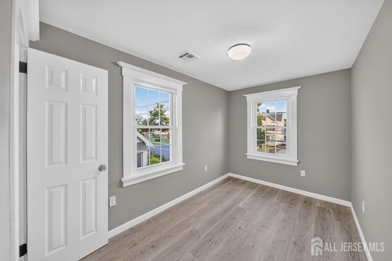 Photo 17 of 184 Green Street, Woodbridge Proper NJ 07095, Woodbridge Proper, NJ