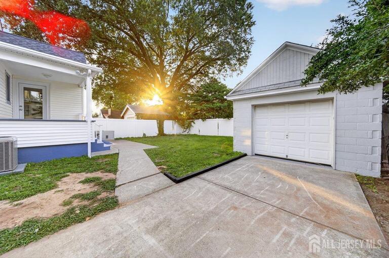 Photo 3 of 184 Green Street, Woodbridge Proper NJ 07095, Woodbridge Proper, NJ