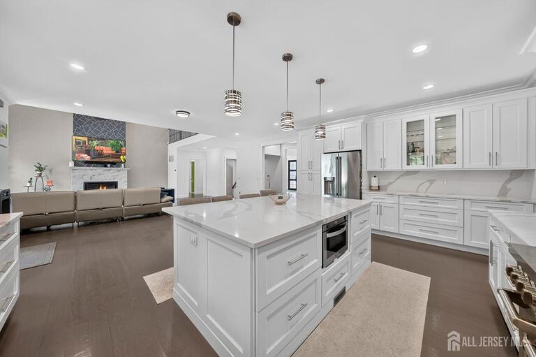 Photo 53 of 28 Ross Hall Boulevard, Piscataway NJ 08854, Piscataway, NJ