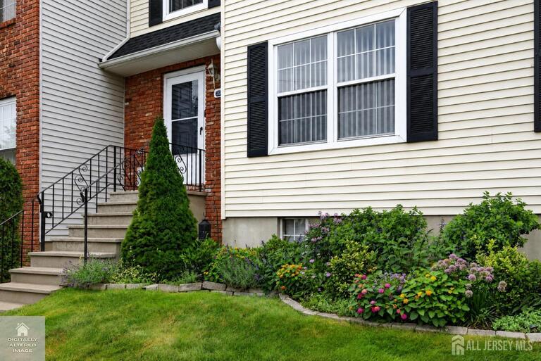 Photo 3 of 20 Karwatt Court, Sayreville NJ 08872, Sayreville, NJ