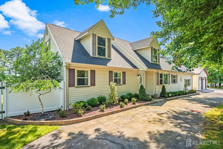 Photo 3 of 1820 Perth Amboy Avenue, Manchester NJ 08759, Manchester, NJ