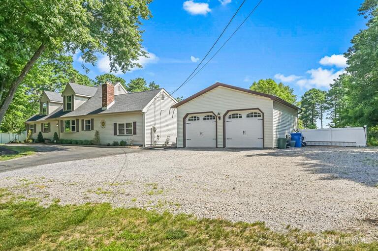 Photo 5 of 1820 Perth Amboy Avenue, Manchester NJ 08759, Manchester, NJ
