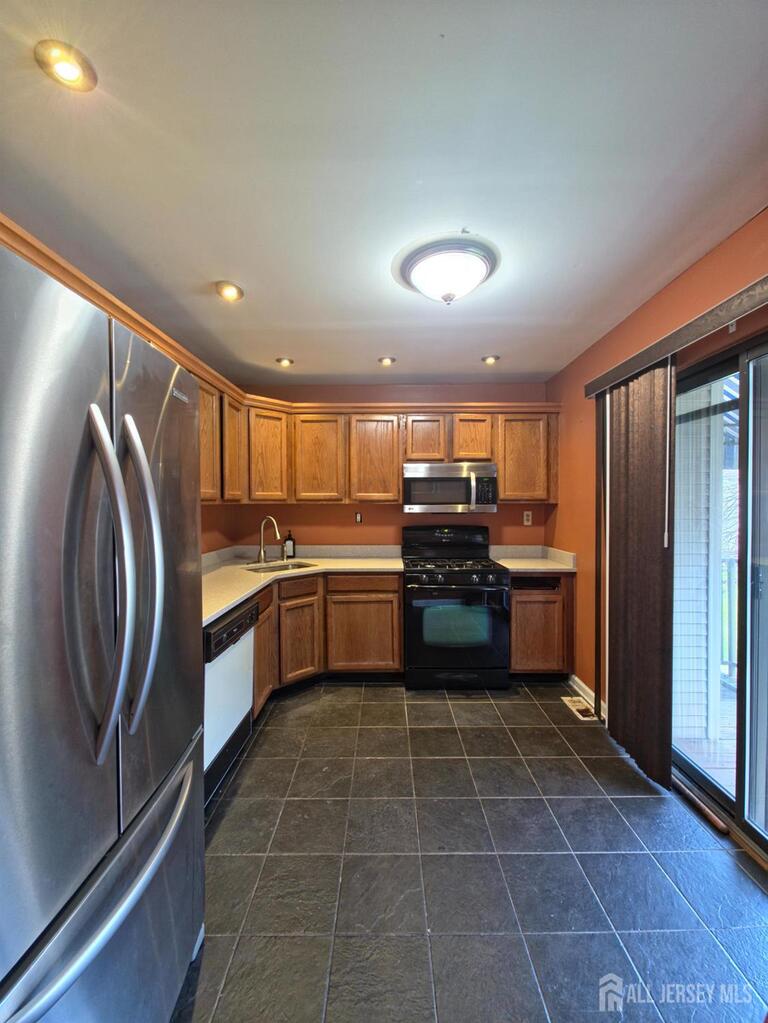 Photo 10 of 88 Richmond Street, Newark NJ 07103, Newark, NJ