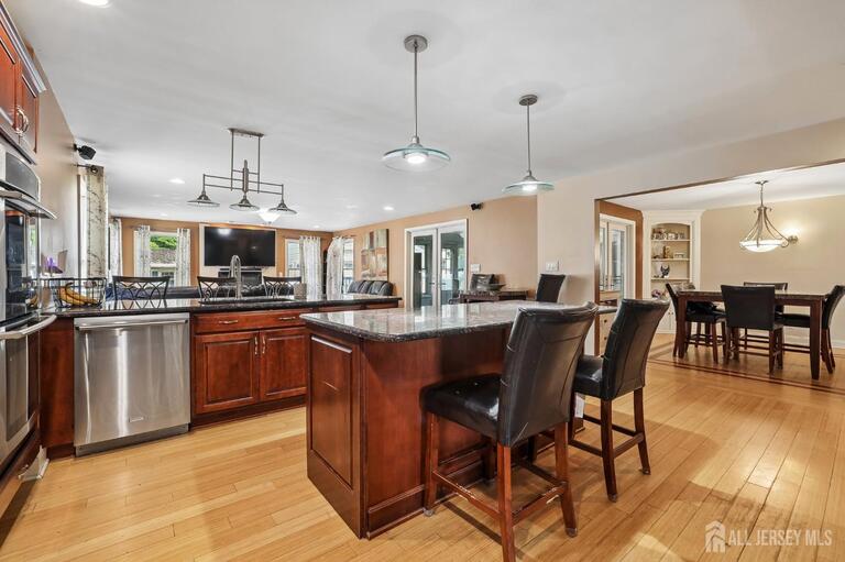 Photo 6 of 289 Franklin Road, North Brunswick NJ 08902, North Brunswick, NJ