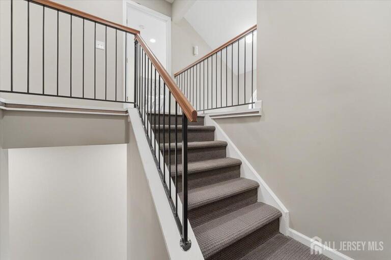 Photo 19 of 130 Orchid Lane, Ewing NJ 08638, Ewing, NJ