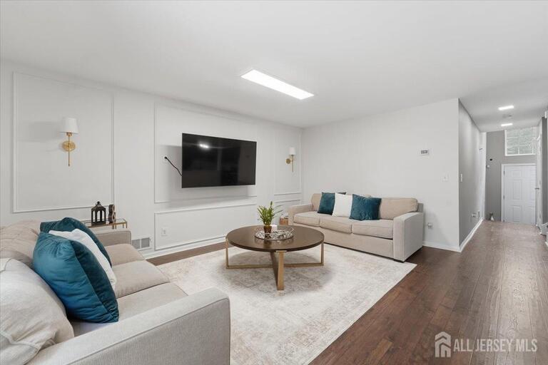 Photo 6 of 130 Orchid Lane, Ewing NJ 08638, Ewing, NJ