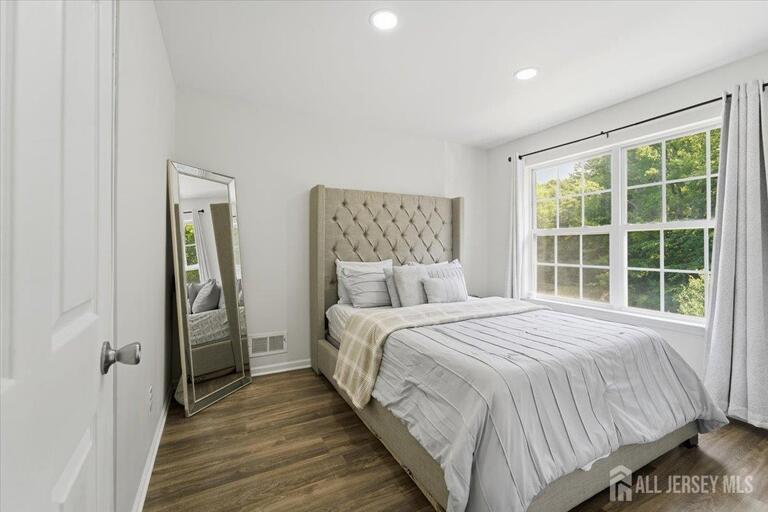 Photo 29 of 130 Orchid Lane, Ewing NJ 08638, Ewing, NJ