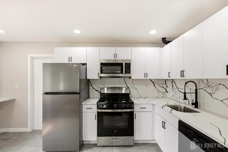 Photo 13 of 808 Tompkins Avenue, South Plainfield NJ 07080, South Plainfield, NJ