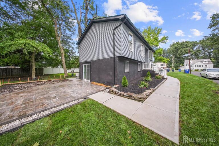Photo 37 of 1834 Holly Road, North Brunswick NJ 08902, North Brunswick, NJ