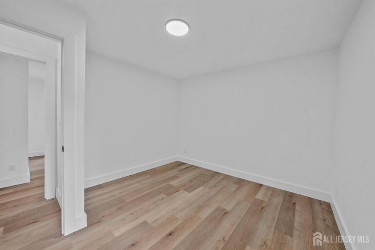 Photo 7 of 1834 Holly Road, North Brunswick NJ 08902, North Brunswick, NJ