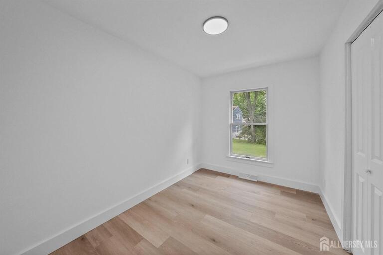 Photo 14 of 1834 Holly Road, North Brunswick NJ 08902, North Brunswick, NJ