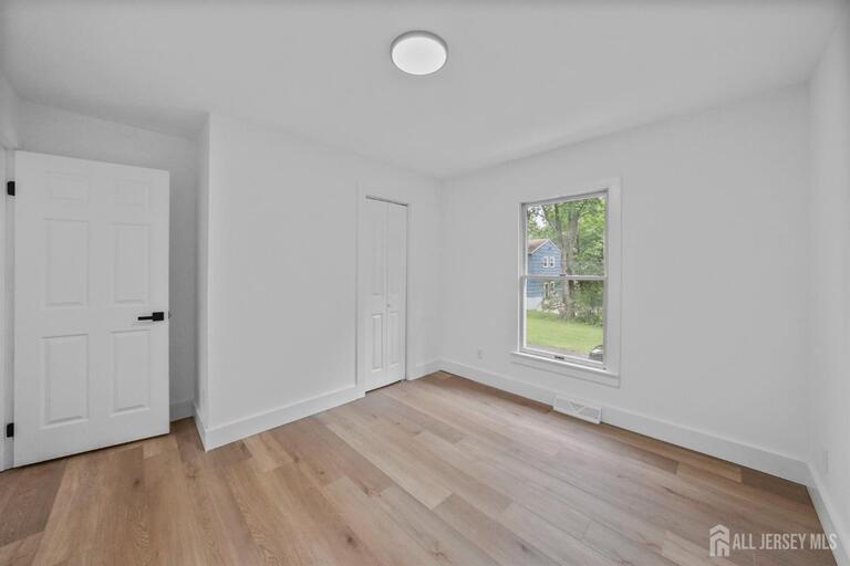 Photo 12 of 1834 Holly Road, North Brunswick NJ 08902, North Brunswick, NJ