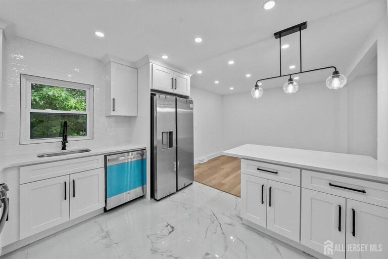 Photo 17 of 1834 Holly Road, North Brunswick NJ 08902, North Brunswick, NJ