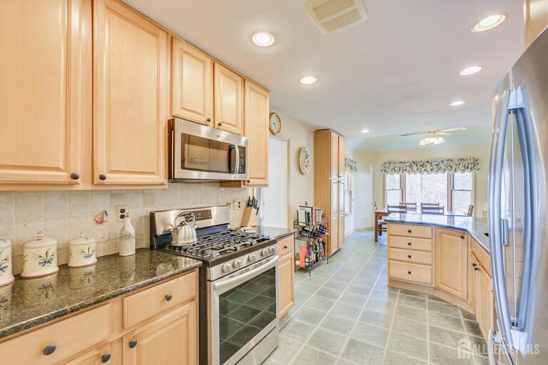 Photo 18 of 19 Annette Drive, Edison NJ 08820, Edison, NJ