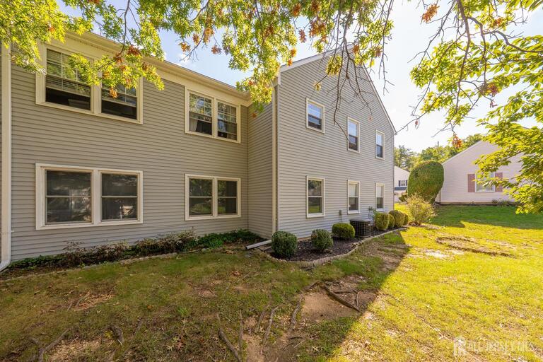 Photo 17 of 406 Oxford Lane # O, Monroe NJ 08831, Monroe, NJ