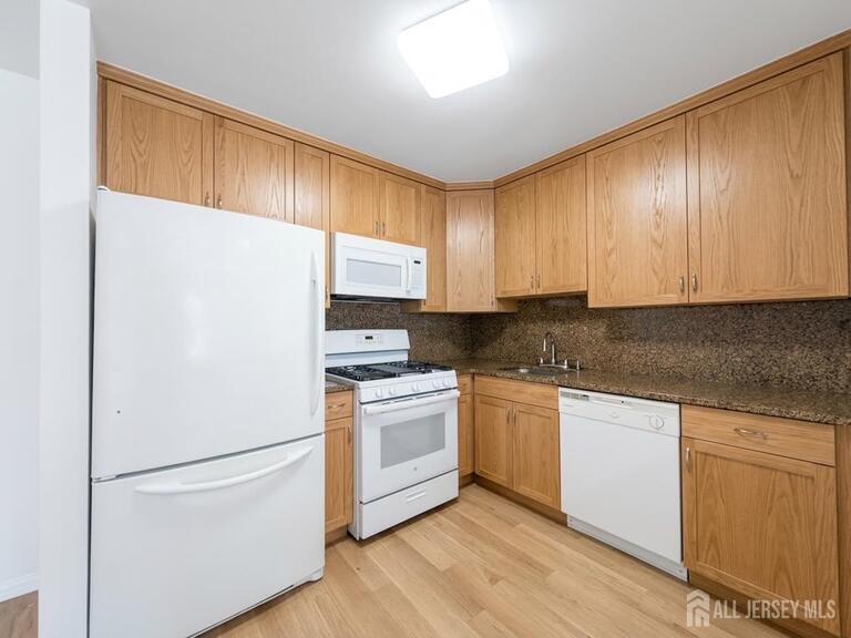 Photo 13 of 1013 Waterford Drive, Edison NJ 08817, Edison, NJ