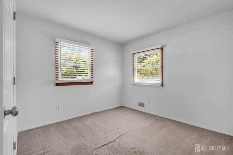 Photo 11 of 341 Middle Road, Hazlet NJ 07730, Hazlet, NJ