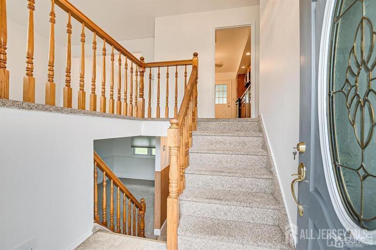 Photo 3 of 559 Wood Avenue, Edison NJ 08820, Edison, NJ