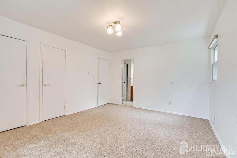 Photo 17 of 559 Wood Avenue, Edison NJ 08820, Edison, NJ