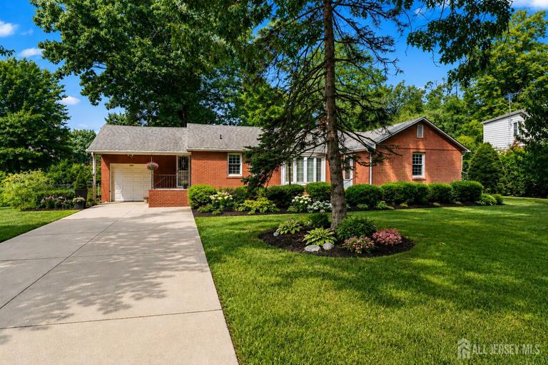 Photo 2 of 537 Ryders Lane, East Brunswick NJ 08816, East Brunswick, NJ