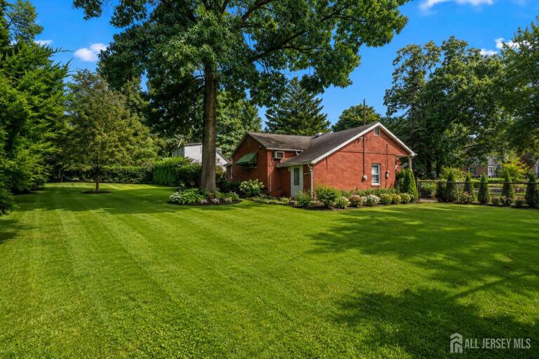 Photo 15 of 537 Ryders Lane, East Brunswick NJ 08816, East Brunswick, NJ
