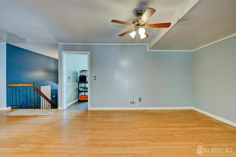 Photo 6 of 1705 N Oaks Boulevard N, North Brunswick NJ 08902, North Brunswick, NJ