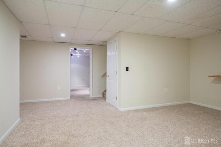 Photo 13 of 1301 Dahlia Circle, South Brunswick NJ 08810, South Brunswick, NJ