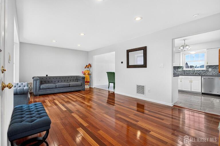 Photo 6 of 296 Remsen Avenue, Avenel NJ 07001, Avenel, NJ