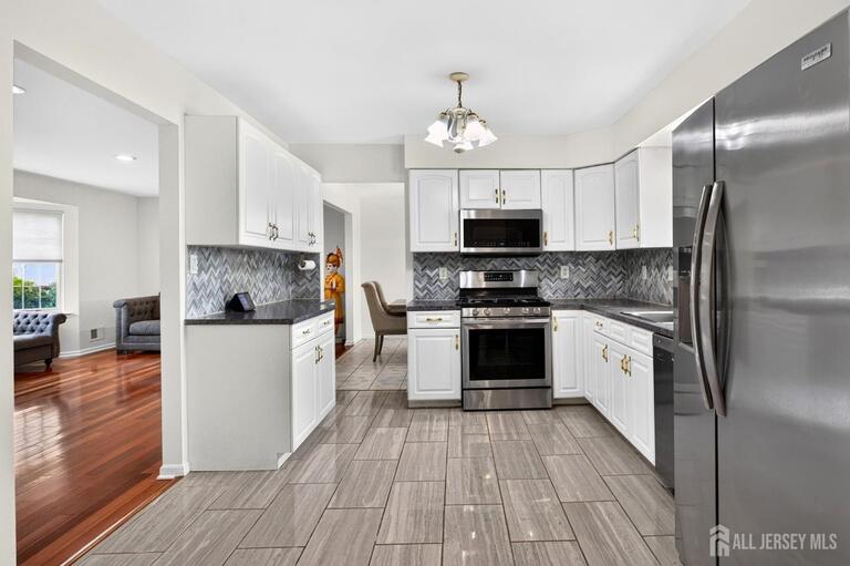 Photo 4 of 296 Remsen Avenue, Avenel NJ 07001, Avenel, NJ