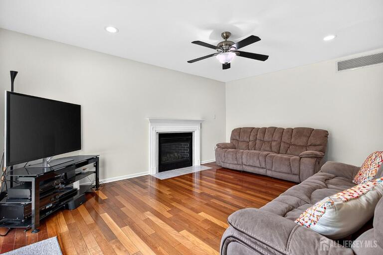 Photo 14 of 296 Remsen Avenue, Avenel NJ 07001, Avenel, NJ