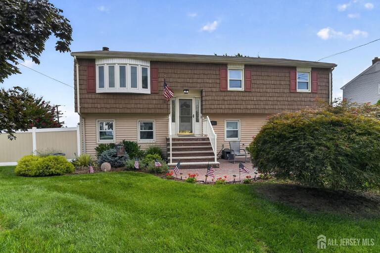Photo 2 of 6 Ridgeview Road, Jamesburg NJ 08831, Jamesburg, NJ