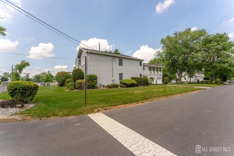 Photo 38 of 932 Beatrice Parkway, Edison NJ 08820, Edison, NJ