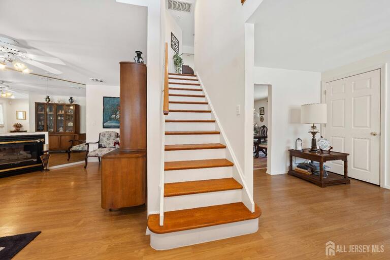 Photo 14 of 932 Beatrice Parkway, Edison NJ 08820, Edison, NJ