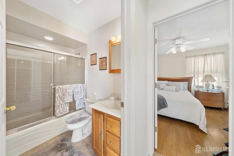 Photo 12 of 932 Beatrice Parkway, Edison NJ 08820, Edison, NJ