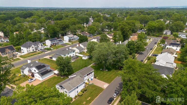 Photo 31 of 932 Beatrice Parkway, Edison NJ 08820, Edison, NJ