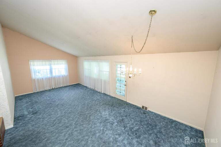 Photo 18 of 422 King George Road, Cherry Hill NJ 08034, Cherry Hill, NJ