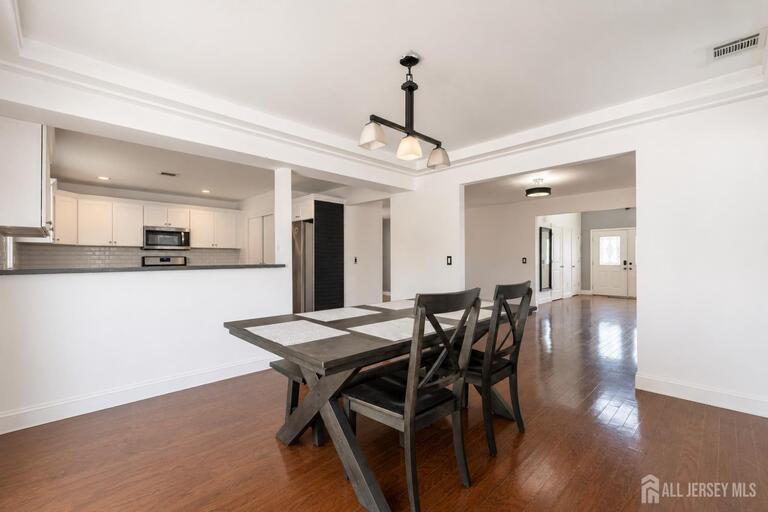 Photo 7 of 14 Luther Avenue, Hopelawn NJ 08861, Hopelawn, NJ