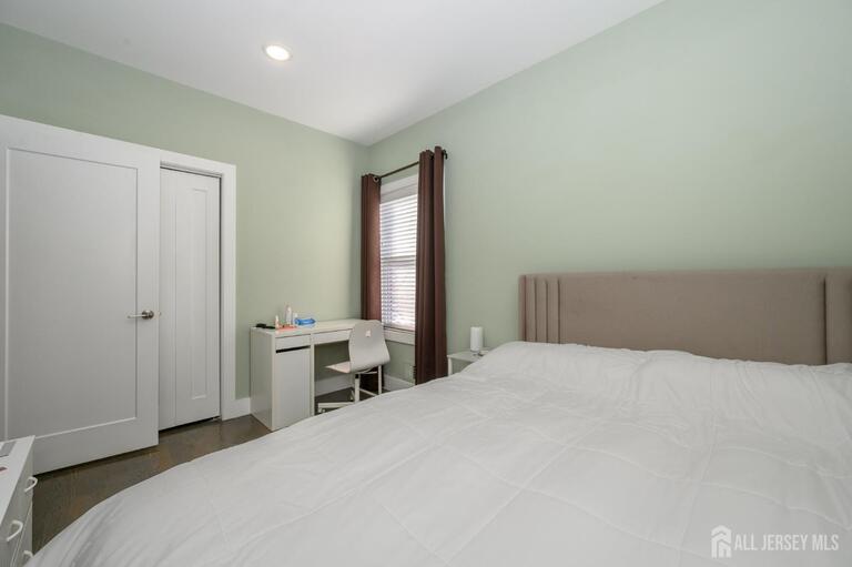 Photo 13 of 197 Garfield Avenue, Jersey City NJ 07305, Jersey City, NJ