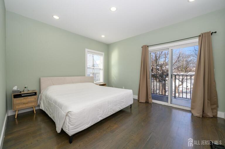 Photo 15 of 197 Garfield Avenue, Jersey City NJ 07305, Jersey City, NJ