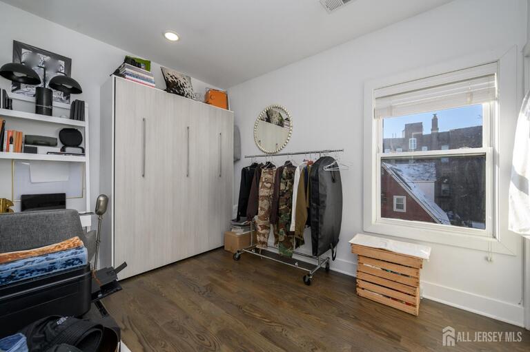 Photo 22 of 197 Garfield Avenue, Jersey City NJ 07305, Jersey City, NJ