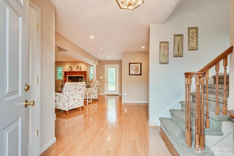 Photo 4 of 48 Frost Avenue, Edison NJ 08820, Edison, NJ