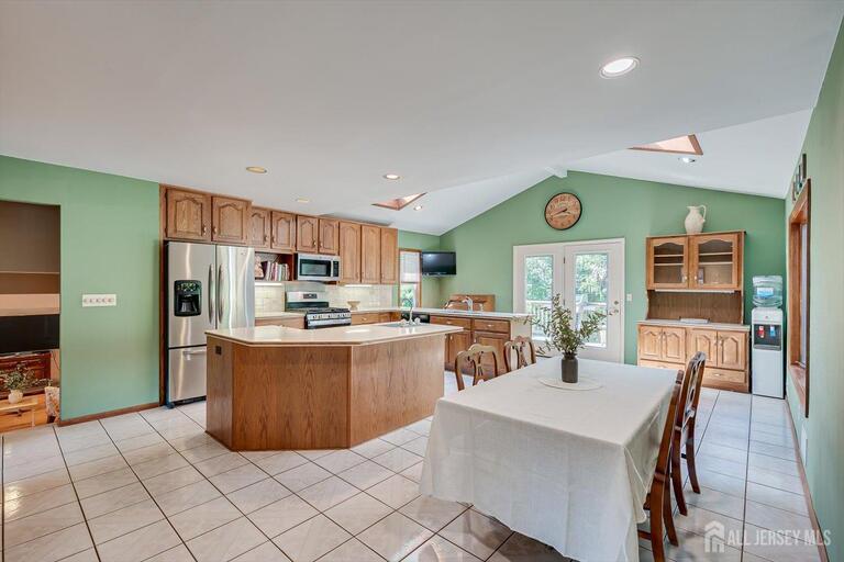 Photo 18 of 48 Frost Avenue, Edison NJ 08820, Edison, NJ
