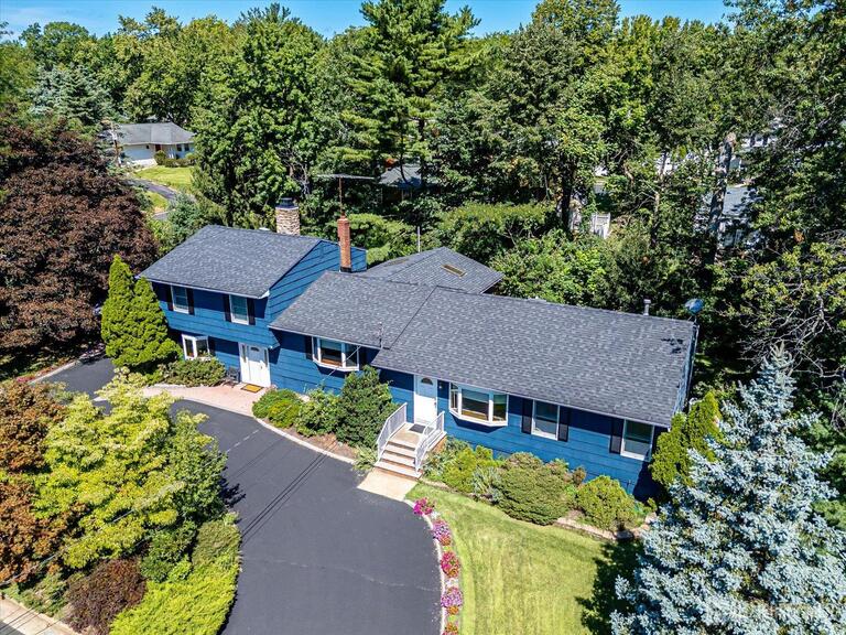 Photo 2 of 48 Frost Avenue, Edison NJ 08820, Edison, NJ