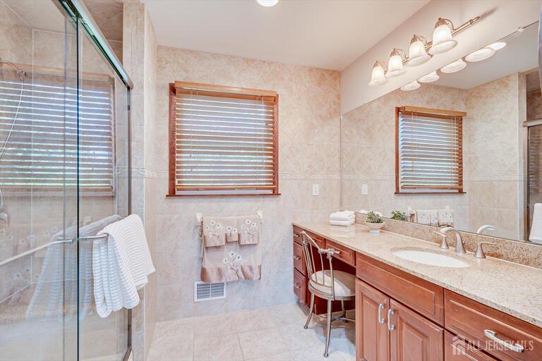 Photo 15 of 48 Frost Avenue, Edison NJ 08820, Edison, NJ