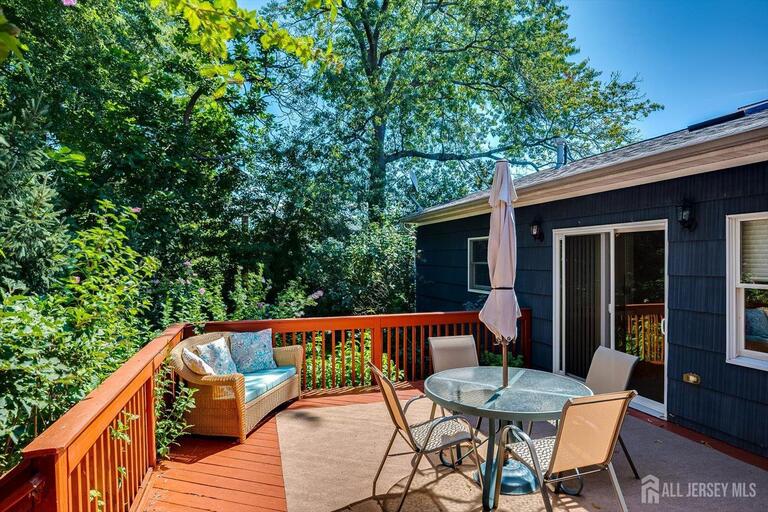Photo 38 of 48 Frost Avenue, Edison NJ 08820, Edison, NJ