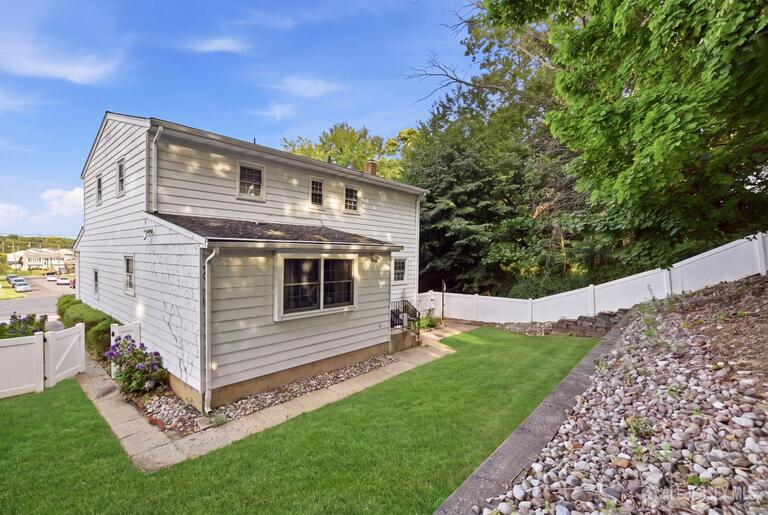 Photo 29 of 518 Orchard Place, South Amboy NJ 08879, South Amboy, NJ