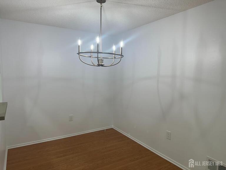 Photo 6 of 158 Darwin Lane, North Brunswick NJ 08902, North Brunswick, NJ